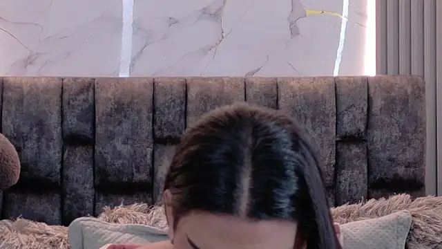 Ava Cristi online show from April 15, 3:01 am