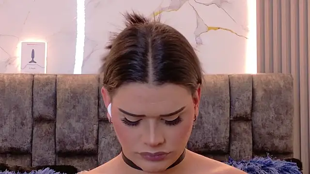 Ava Cristi online show from September 27, 8:04 pm