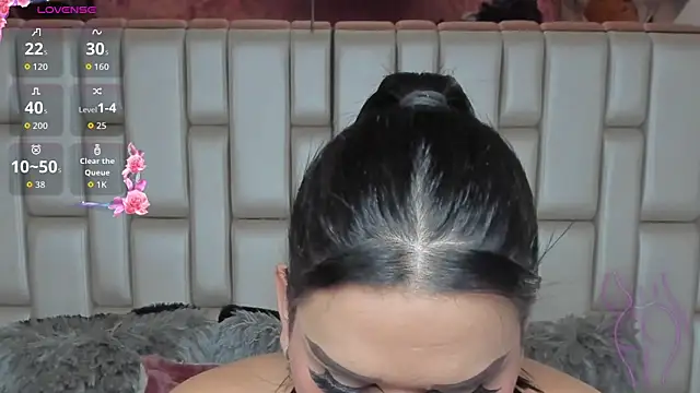 Ava Cristi online show from April 4, 11:50 am