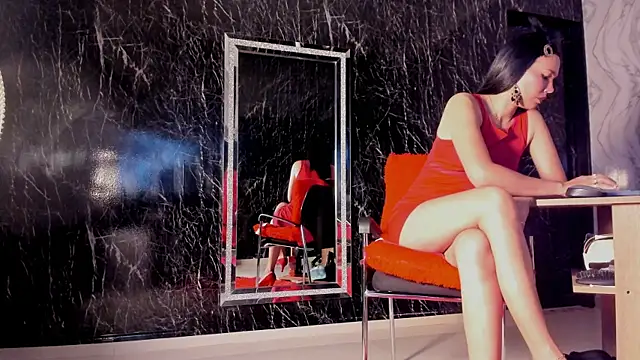 Nicollemillf online show from October 22, 12:48 pm