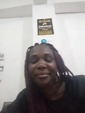 Snapshot of Morena_2021 chatting on November 16, 2:05 am Morena 2021 online show from November 16, 2:05 am