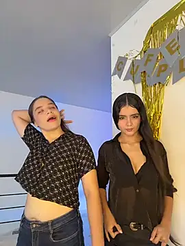 Ashley and Zoe online show from February 15, 4:39 pm