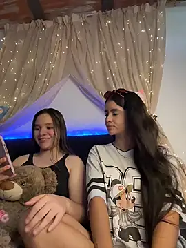 Ashley and Zoe online show from January 8, 5:41 pm