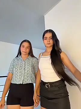 Ashley and Zoe online show from February 4, 3:40 pm