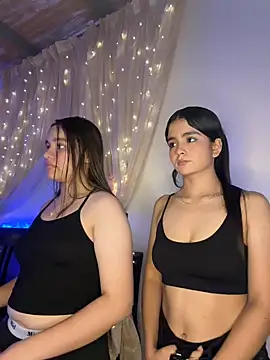 Ashley and Zoe online show from January 5, 8:34 pm