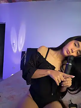 Ashley and Zoe online show from November 30, 4:41 pm