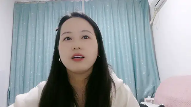 Snapshot of HY-21 chatting on October 28, 3:22 pm HY-21 online show from October 28, 3:22 pm