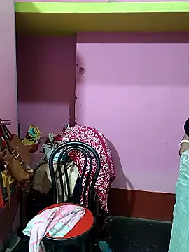 hotbhabhi011 online show from February 7, 12:18 am