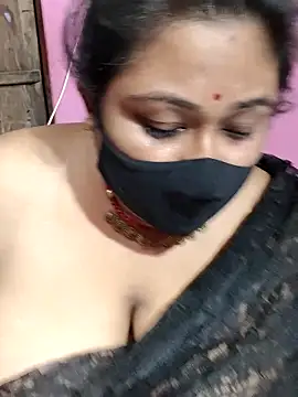 Snapshot of hotbhabhi011 chatting on May 6, 5:06 pm hotbhabhi011 online show from May 6, 5:06 pm