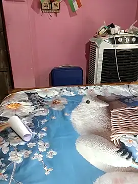 hotbhabhi011 online show from February 6, 7:37 am