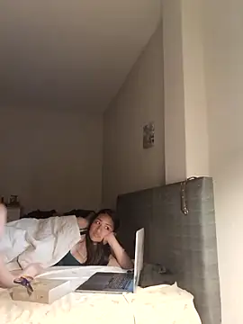 Snapshot of Venuxx chatting on November 20, 3:29 am Venuxx online show from November 20, 3:29 am