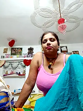 Snapshot of Rani_sahiba chatting on September 28, 8:27 pm Rani sahiba online show from September 28, 8:27 pm