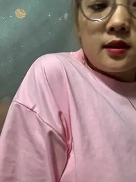 July-y online show from September 27, 3:18 pm