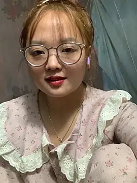 July-y online show from September 29, 3:50 pm