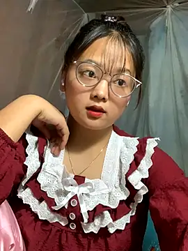 July-y online show from September 14, 3:01 pm