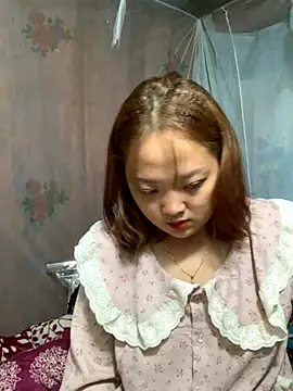 July-y online show from October 16, 3:15 am