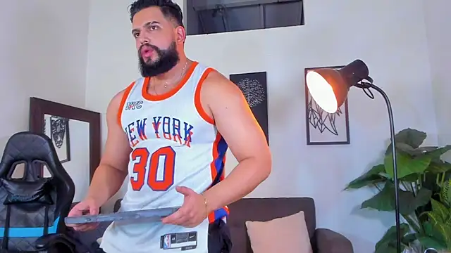 Justin kingX7 online show from May 16, 4:55 am