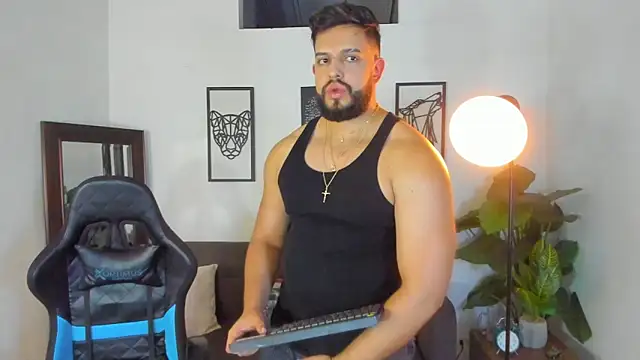 Justin kingX7 online show from February 26, 2:33 am