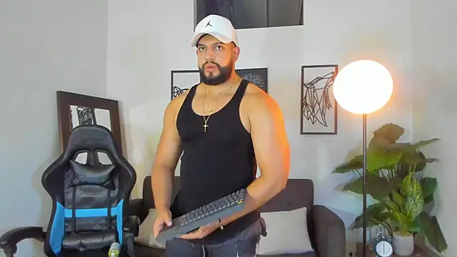 Justin kingX7 online show from February 23, 3:52 am