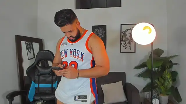 Justin kingX7 online show from February 21, 2:57 am