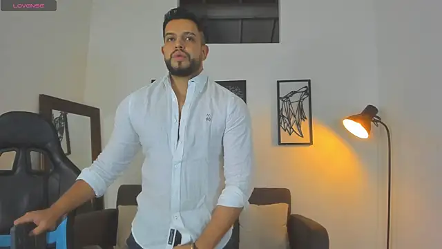 Justin kingX7 online show from October 15, 10:18 pm