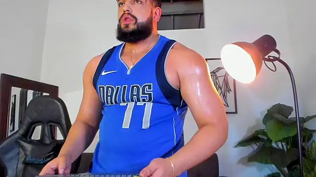 Justin kingX7 online show from May 30, 4:30 am
