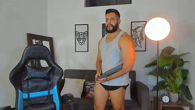 Justin kingX7 online show from February 22, 1:41 am