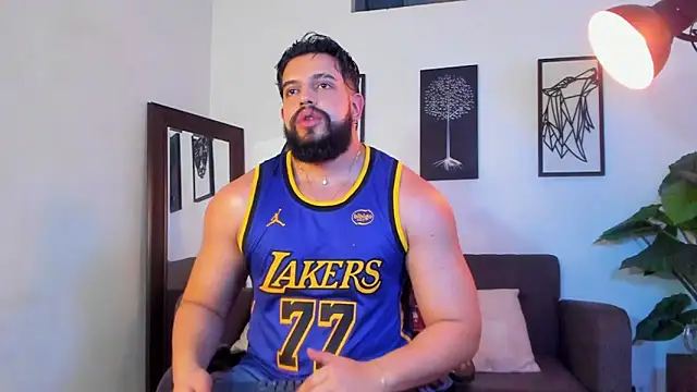 Justin kingX7 online show from May 28, 5:04 am
