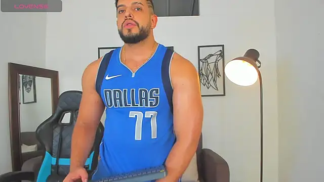 Justin kingX7 online show from November 22, 9:02 pm