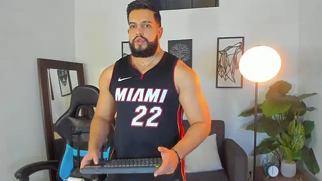 Justin kingX7 online show from March 21, 3:19 am