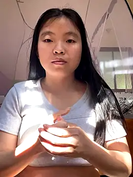 viluna online show from November 27, 5:41 am