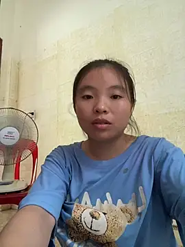 viluna online show from October 21, 3:28 am