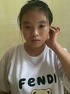 viluna online show from October 6, 2:46 am