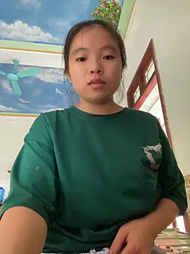 viluna online show from October 11, 1:28 am