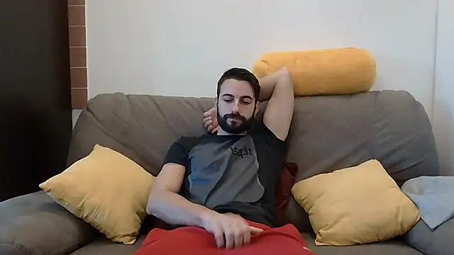 Amicisegreti online show from November 23, 6:34 am