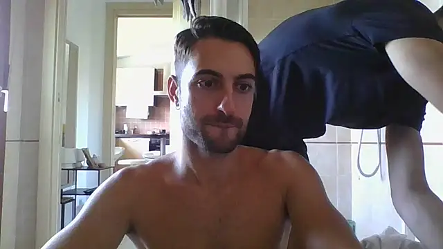 Amicisegreti online show from September 29, 10:33 am