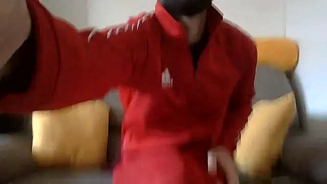 Amicisegreti online show from January 9, 10:22 am