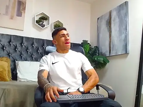 adrian ray online show from October 3, 6:09 pm