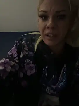 DesireableBlonde online show from May 14, 10:34 am
