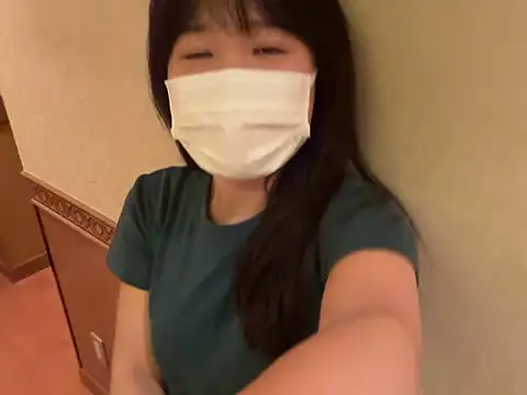 hikiwarinatto xoxo online show from October 8, 1:01 pm