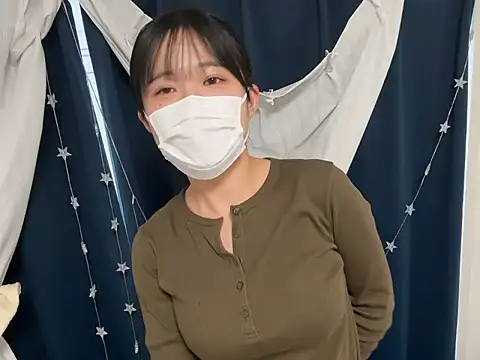 hikiwarinatto xoxo online show from March 13, 7:57 am