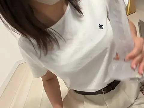 hikiwarinatto xoxo online show from June 19, 11:53 pm