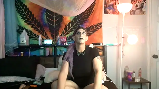 mistismoker online show from March 28, 3:40 am