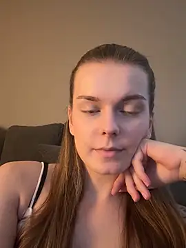 Snapshot of LisaFreier chatting on October 20, 3:12 pm LisaFreier online show from October 20, 3:12 pm