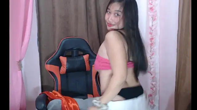 Snapshot of Chubby_HotLady chatting on October 14, 12:50 pm Chubby HotLady online show from October 14, 12:50 pm