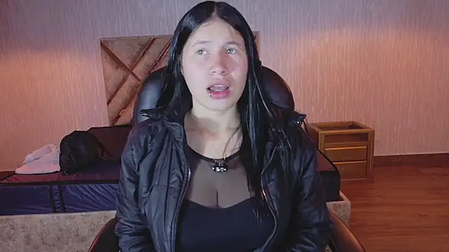 Olivia11  online show from February 23, 11:33 am