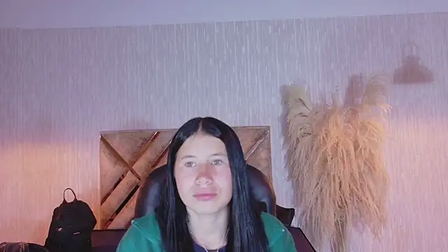 Olivia11  online show from March 23, 12:49 pm