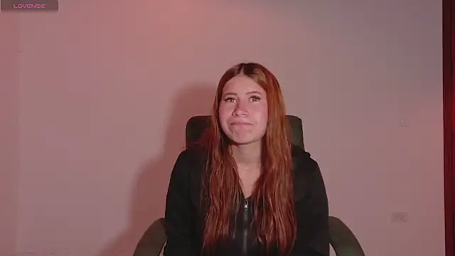 Snapshot of Olivia11_ chatting on November 8, 12:09 pm Olivia11 online show from November 8, 12:09 pm