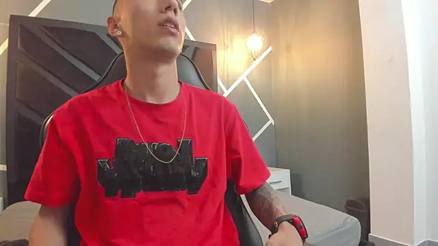 Justin Lakee online show from September 15, 11:05 pm