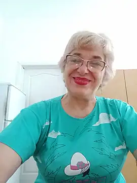 52MiaLove02 online show from May 28, 4:53 am